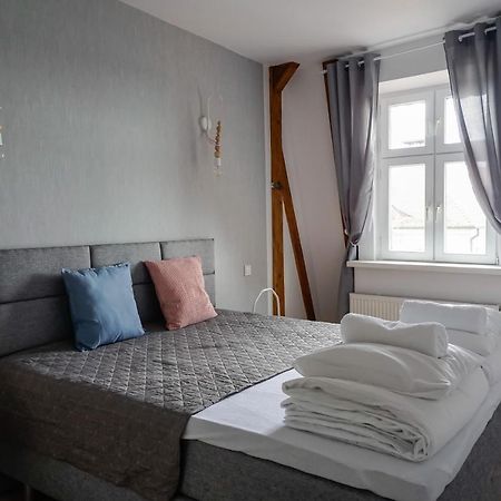Apartamenty Torunskie Pod Krzywa Wieza Екстер'єр фото