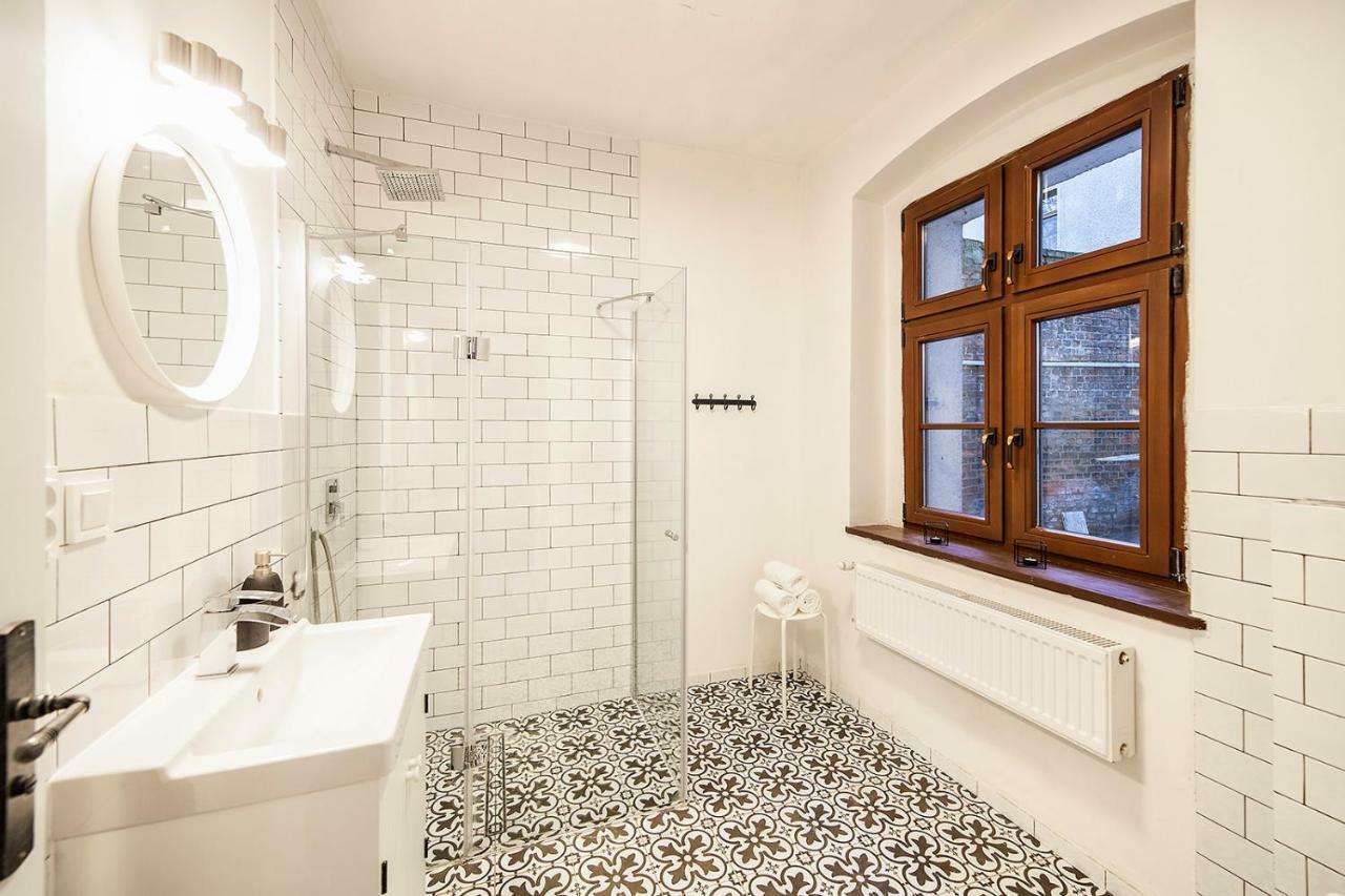 Apartamenty Torunskie Pod Krzywa Wieza Екстер'єр фото