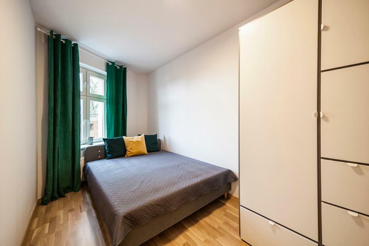 Apartamenty Torunskie Pod Krzywa Wieza Екстер'єр фото