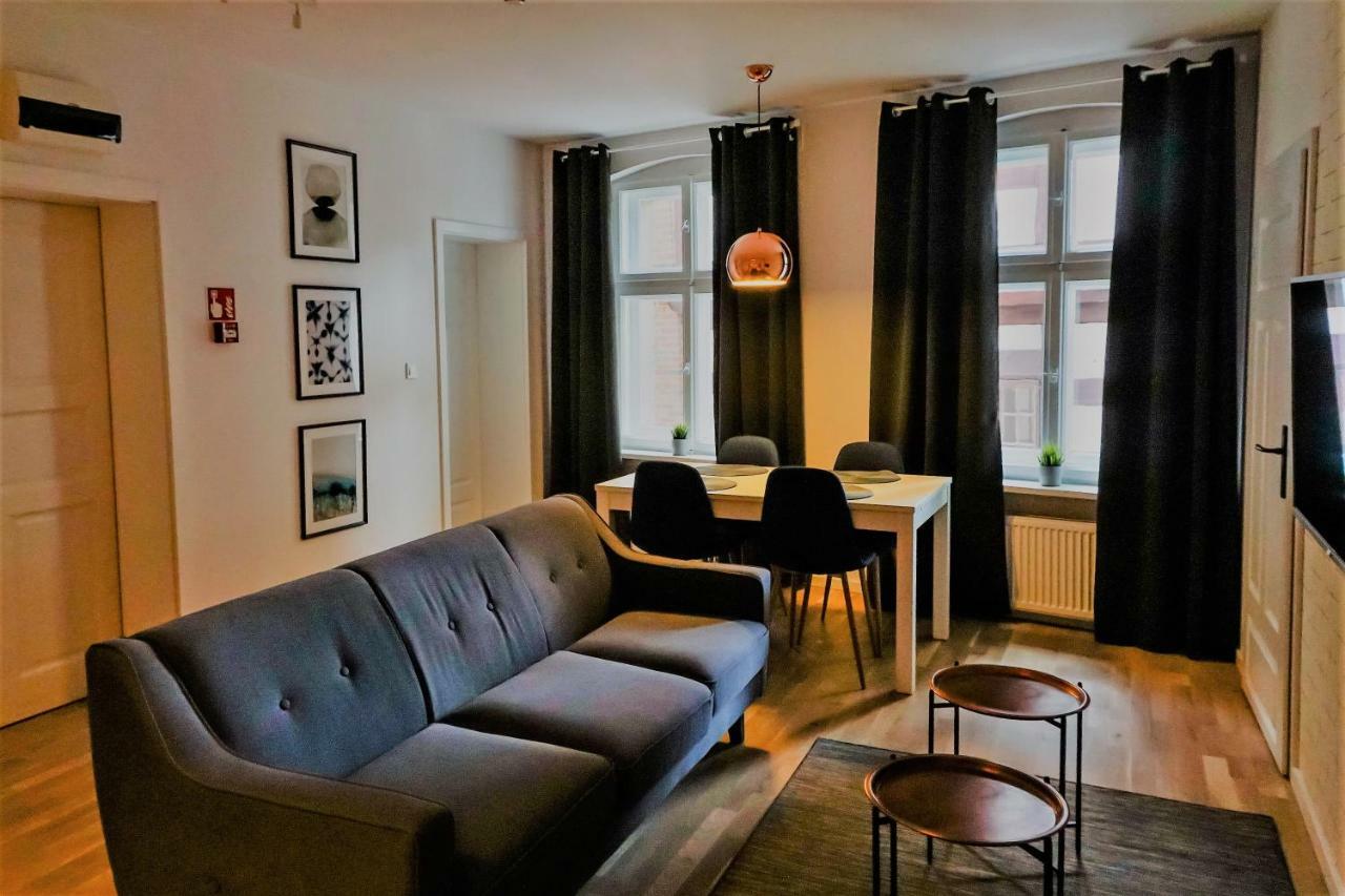 Apartamenty Torunskie Pod Krzywa Wieza Екстер'єр фото