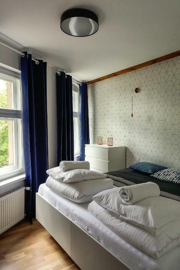 Apartamenty Torunskie Pod Krzywa Wieza Екстер'єр фото
