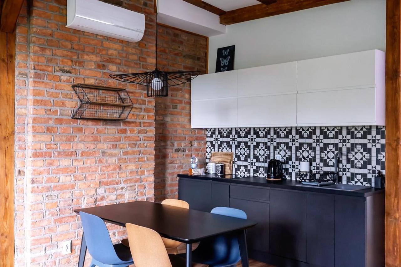 Apartamenty Torunskie Pod Krzywa Wieza Екстер'єр фото
